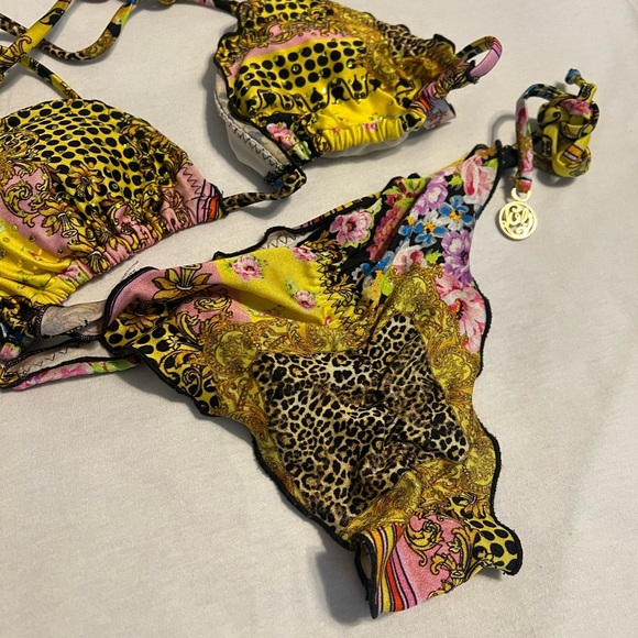 Luli Fama Vibrant Yellow Patterned Bikini Set Size XS - Picture 10 of 11